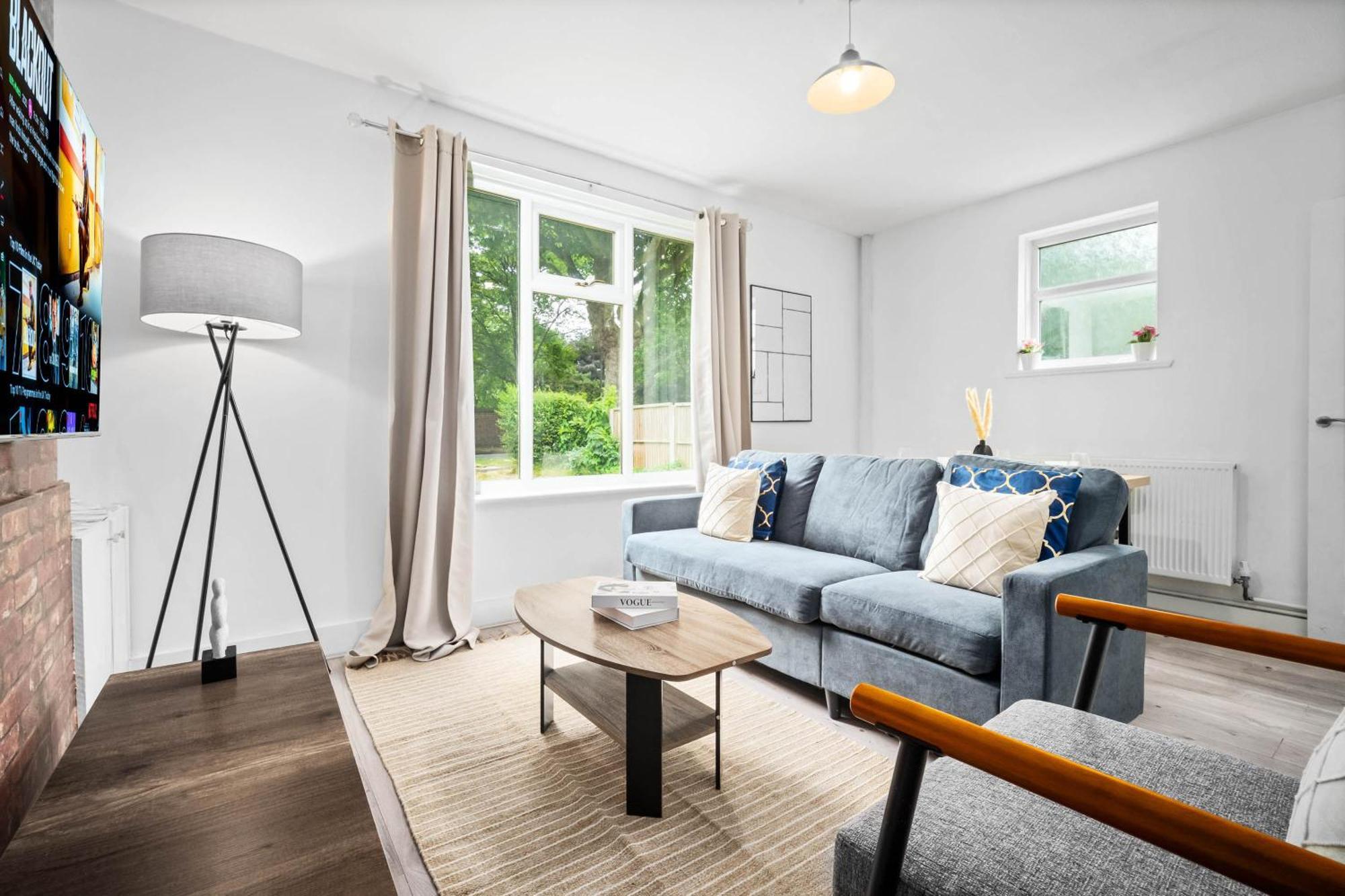 ברמינגהאם Three Bedroom House - Parking & Garden - Netflix - Wifi - Great Location - 215R מראה חיצוני תמונה